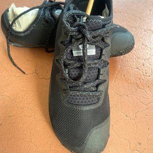 Merrell Vapor Glove 5 Black 8.5 Women